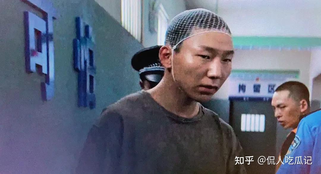 演员阿如那:30岁靠神演技因《狂飙》出圈,可惜长相太丑被群嘲