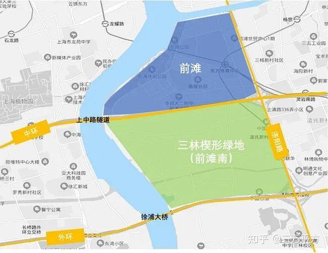 三林楔形绿地有几个特点:特点一,绿地包围与前滩一样,三林楔形绿地