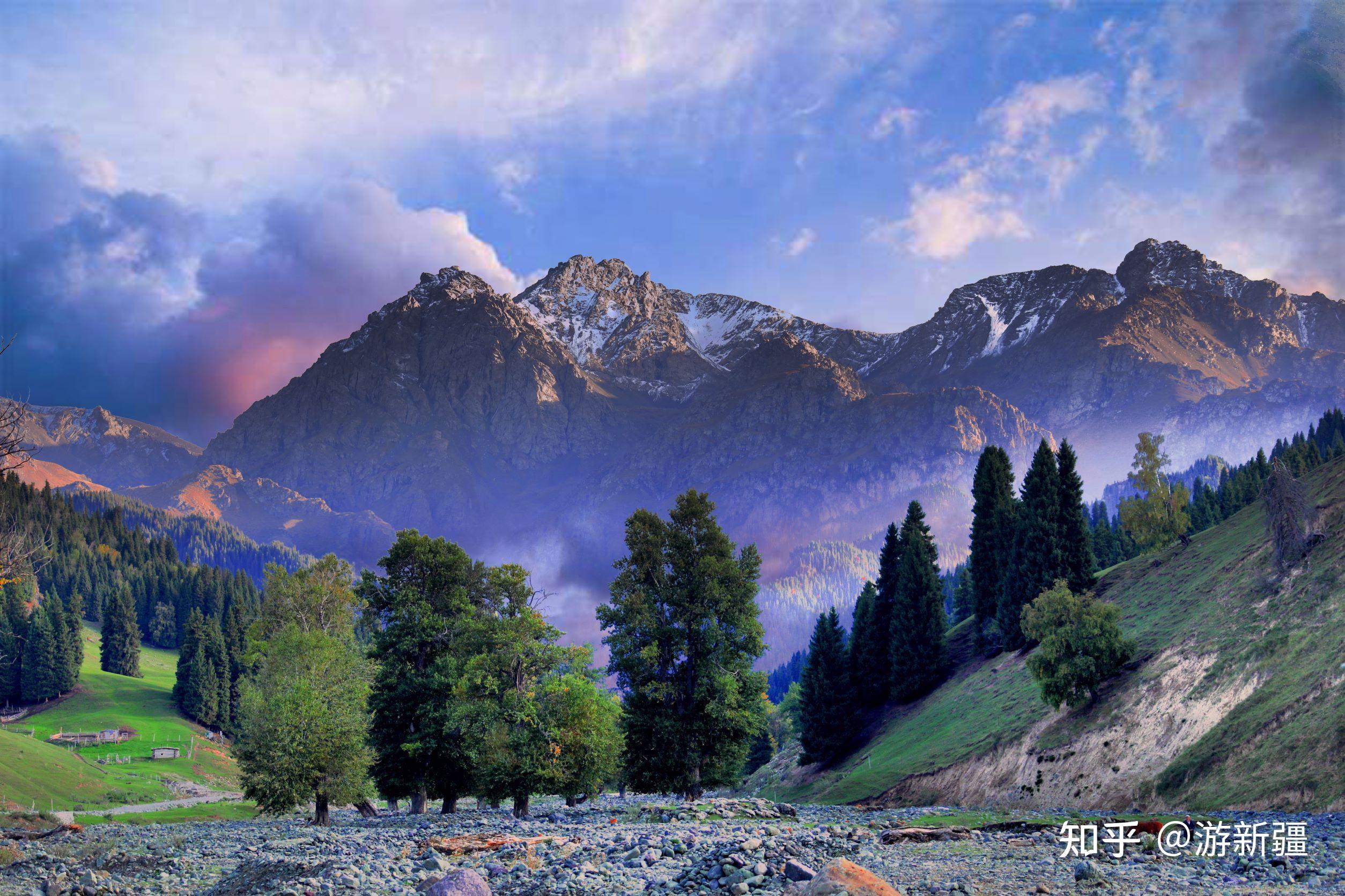 新疆奇台阳洼滩山水林间皆是梦幻