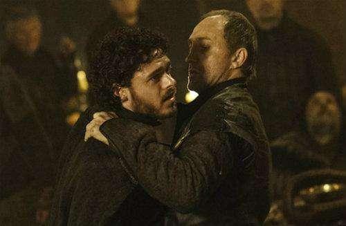 有哪些主要人物毫无征兆地突然死亡,导致剧情