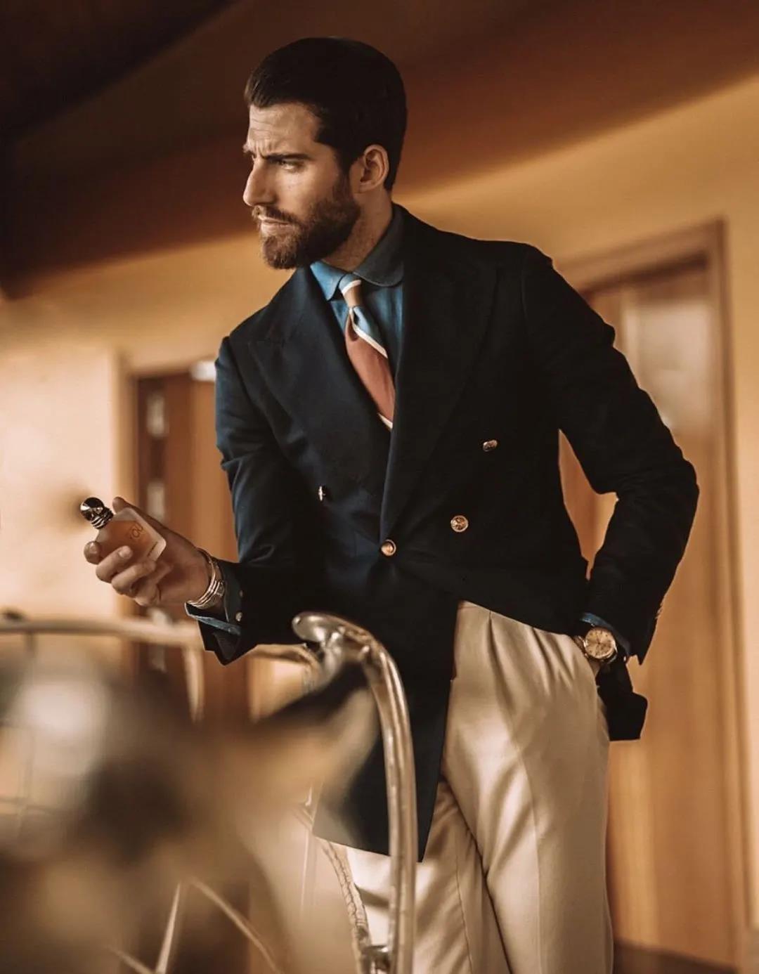 blazer西装这件并不简单的基础款能让你的衣橱永远时髦