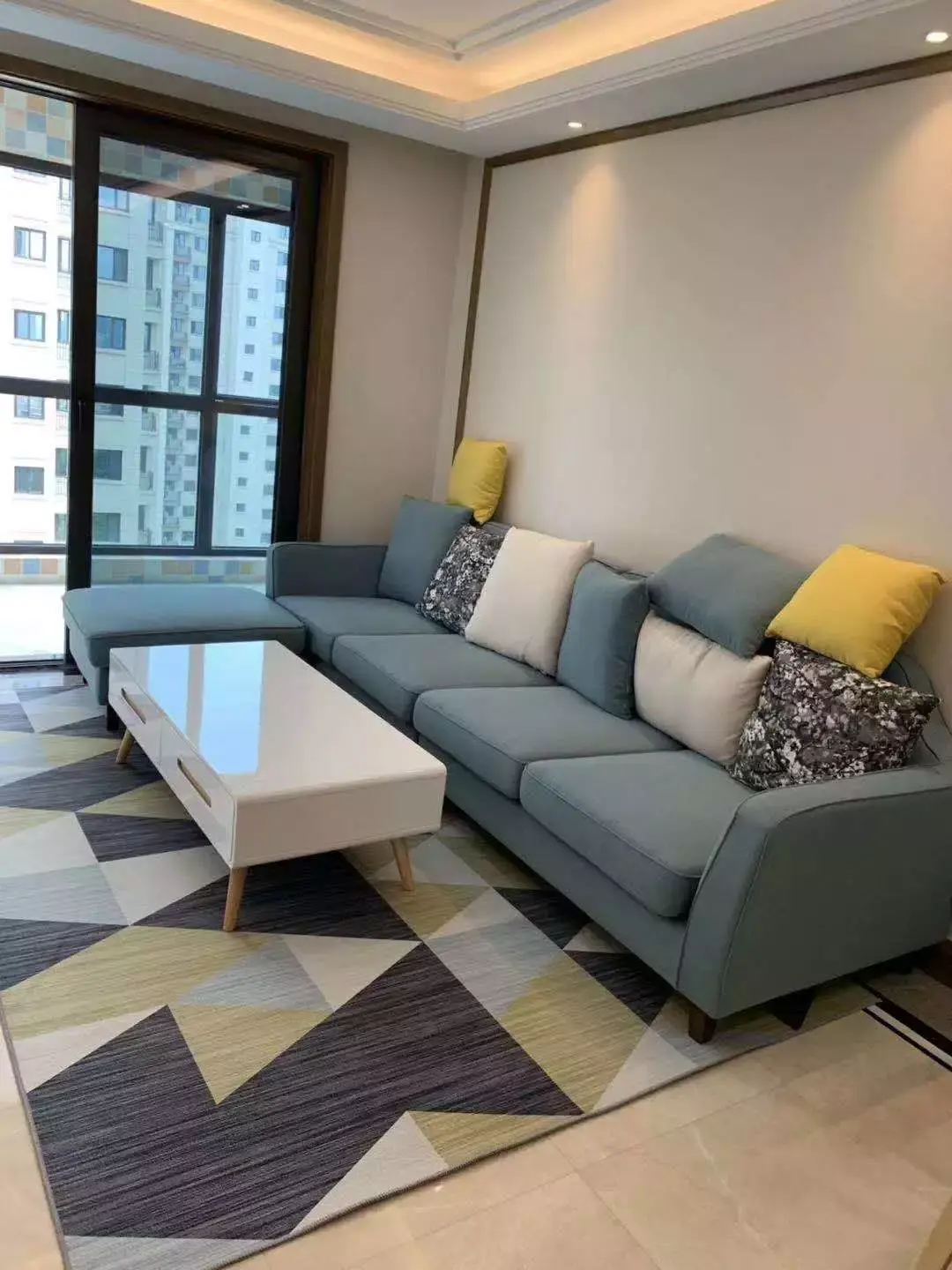 如果您恰好也有家具需求,不妨来一统实体店看一看.店面上新