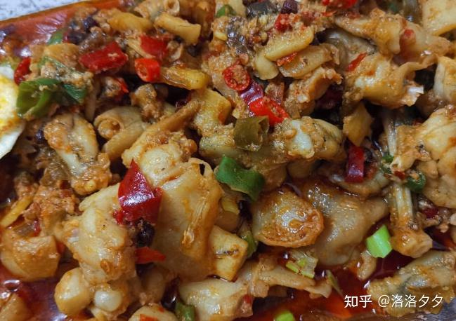 来看看中洋鱼天下的生鲜牛蛙吧,从养殖,生产,口味和营养上都让人放心