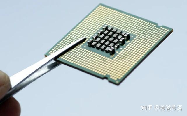 国内90%以上的制造企业均是依赖者7纳米级以上制成工艺的芯片,一旦中