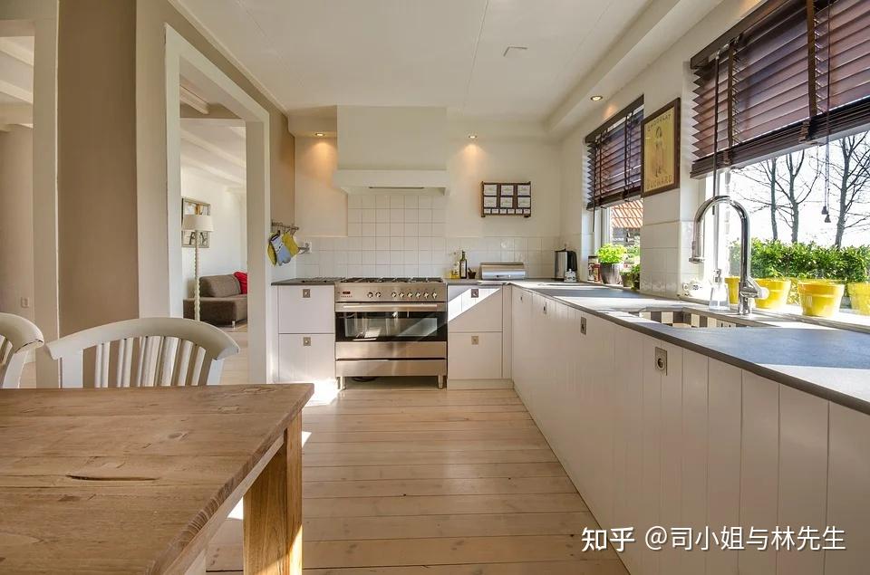 家庭装修新趋势：简约而不简单