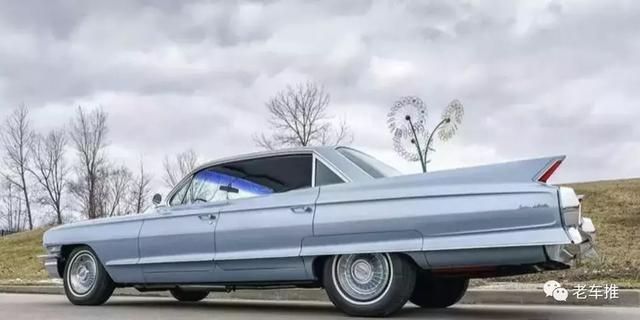 绿皮书中男主角开的那辆是什么车