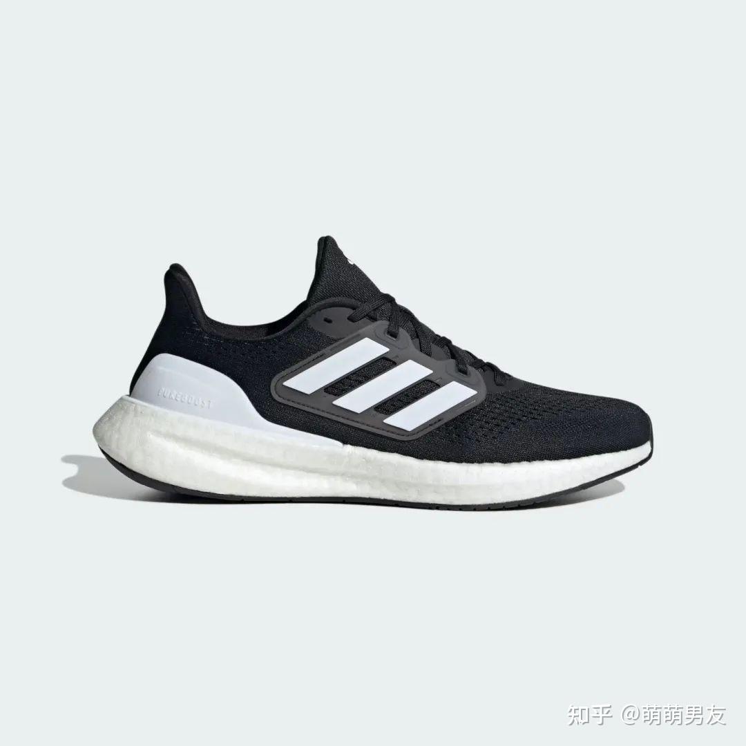 「adidas pureboost 23」▼ 防水版本另外 1080 v12 还有冬季版,封闭