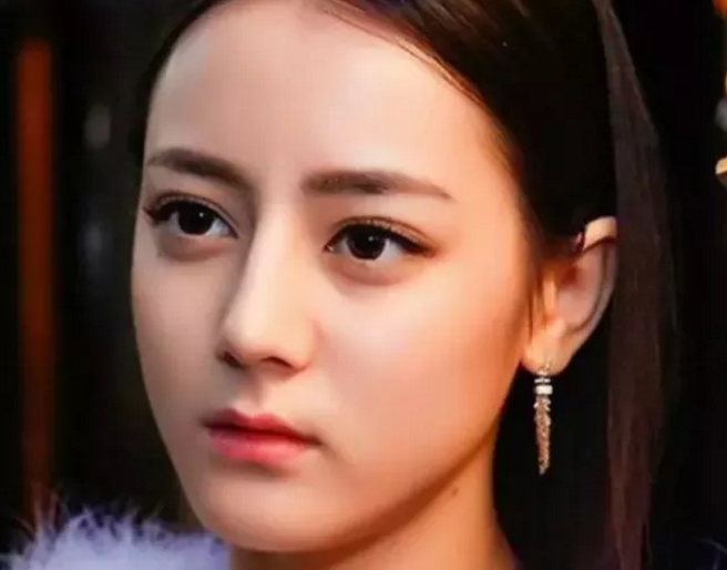 v2-35306ff8000cc2ad945bb8c04b3a5e0e_1440w.jpg?source=172ae18b