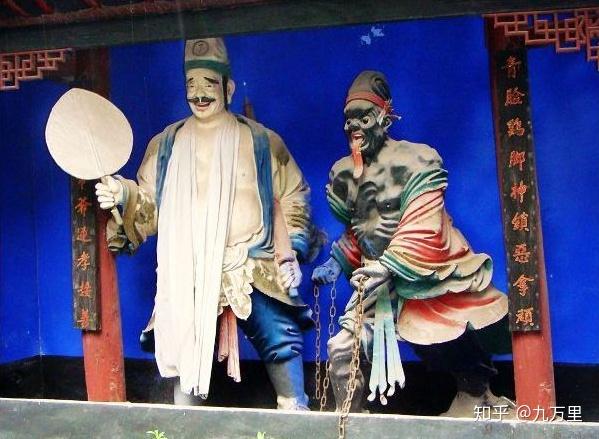 的《朝花夕拾》里就有所耳闻"无常是个具有人情味的鬼,去勾魂的时候