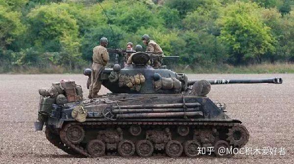 乐高科技制作狂怒谢尔曼坦克