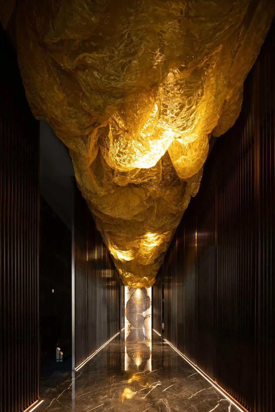 范江 | 繁华里,心归处—紫蝴蝶养生会所皇冠店