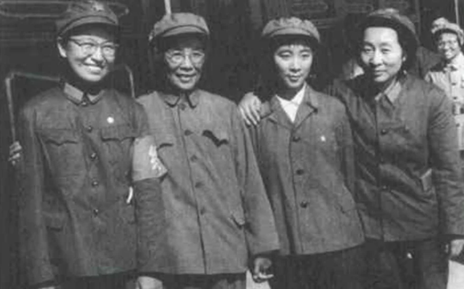 林彪3个子女不同命运:儿子命丧异国,两个女儿反差太大 - 知乎