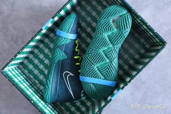 nike kyrie 4 green lobster