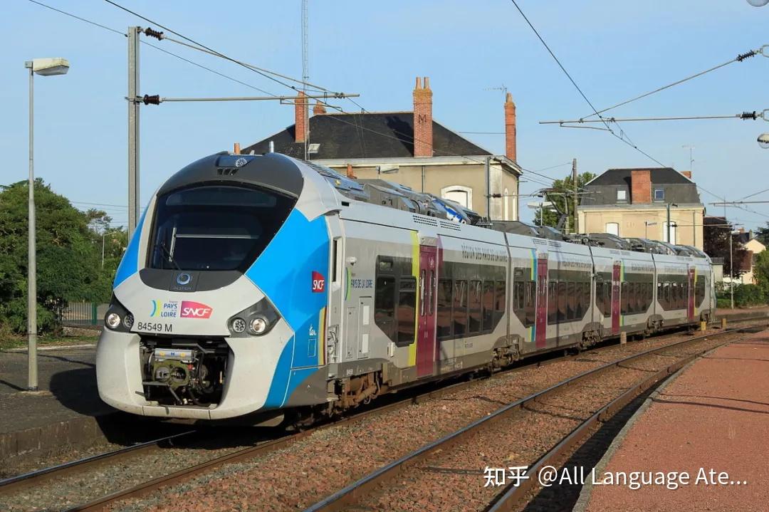 在法国如何坐ter小火车