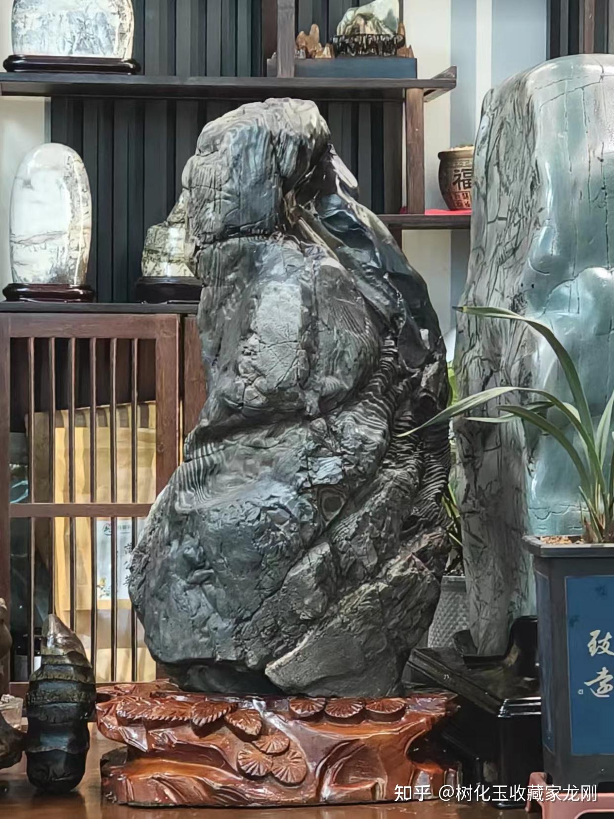 奇石-天然象形石《石尊老祖》 - 知乎