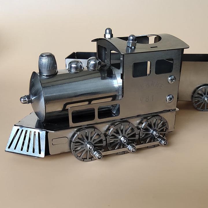 旅行者号蒸汽机车模型 拼多多 70.00