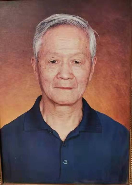 孙保生送别篮球元帅余邦基