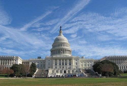 现在美国留学还能去吗 v2-3681751d39c4693354b4259a170657d6_1200x500.jpg