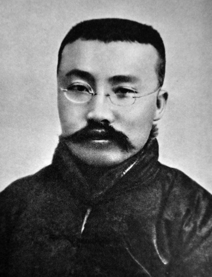 5 人 赞同了该文章 作者简介:李星华,1911年11月21日,李星华出生于