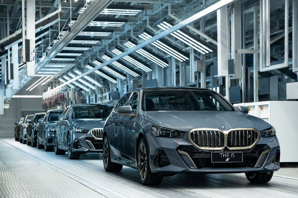 传动轴异响宝马遇到一道坎