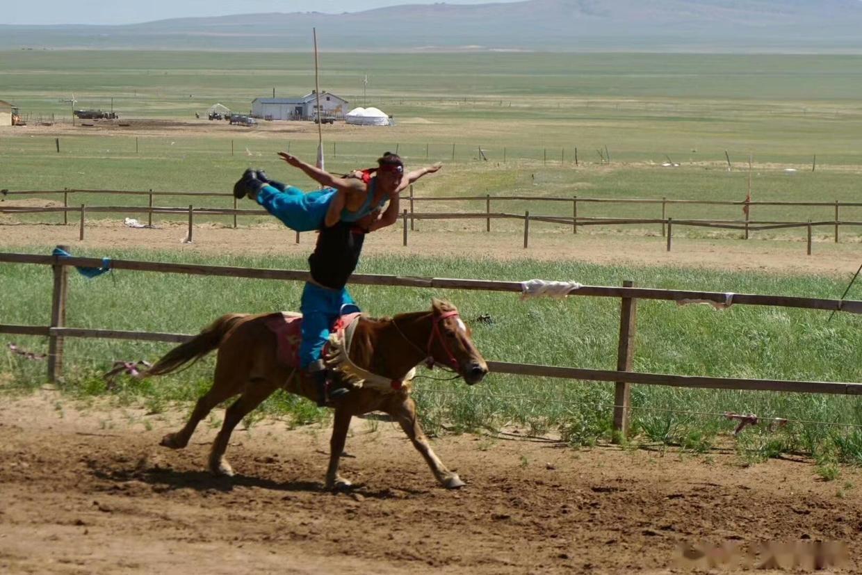 她做的巴尔虎传统摇篮真精致！（Mongol）-草原元素---蒙古元素 Mongolia Elements