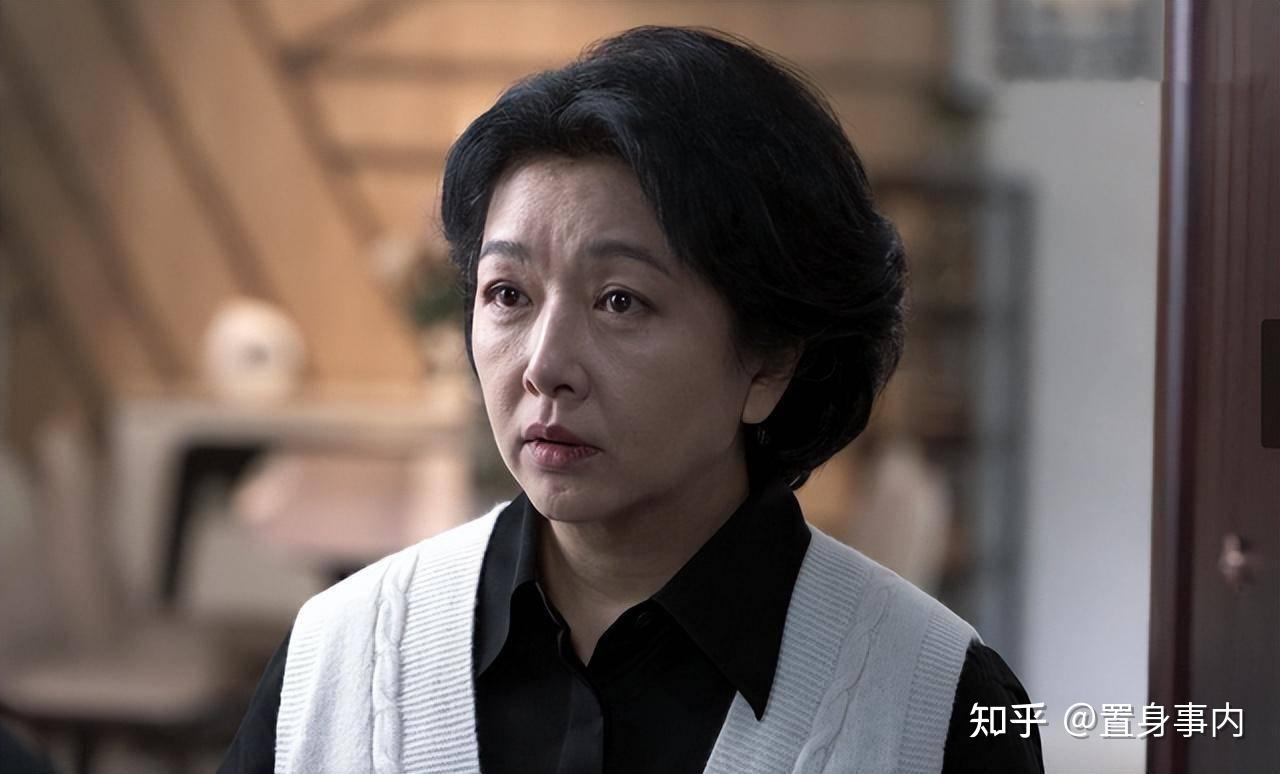 江珊是很多70后观众心中的荧幕女神,一部《过把瘾》让她声名大振.