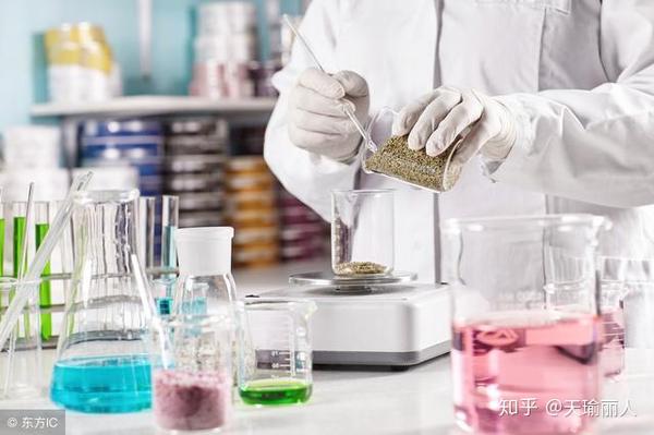 凯里品尚化妆学校_化妆品行业论坛_化妆品与健康的论文