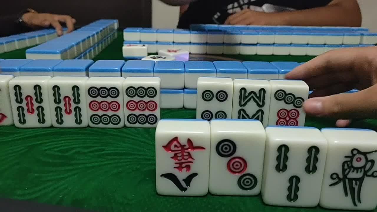 耗尽脑汁谁也没想到小姐姐竟然听9筒可惜了