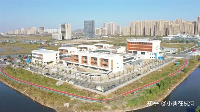 寧波財經學院杭州灣校區△杭州灣汽車學院:學院探索校園,產