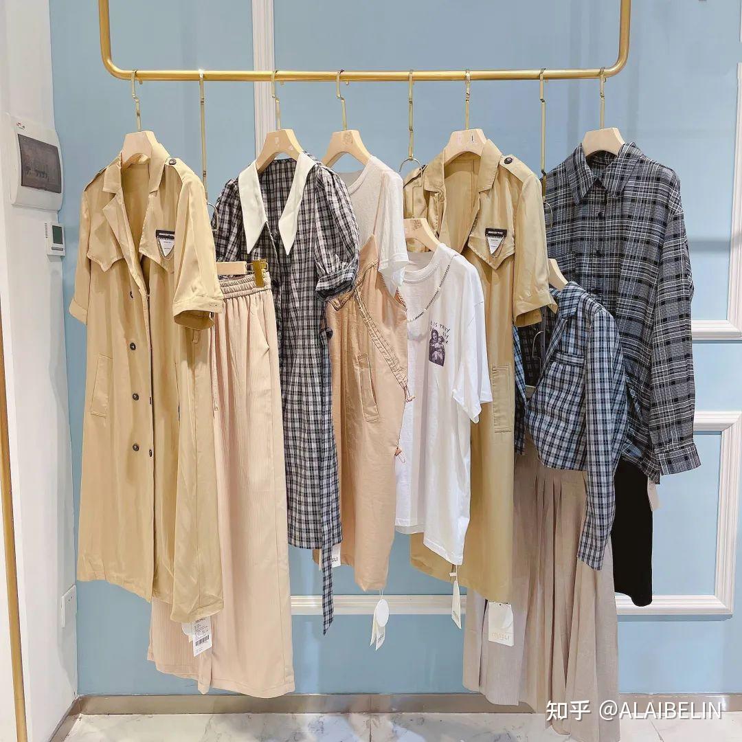 missli22夏品牌女装桑蚕丝连衣裙上衣穿搭