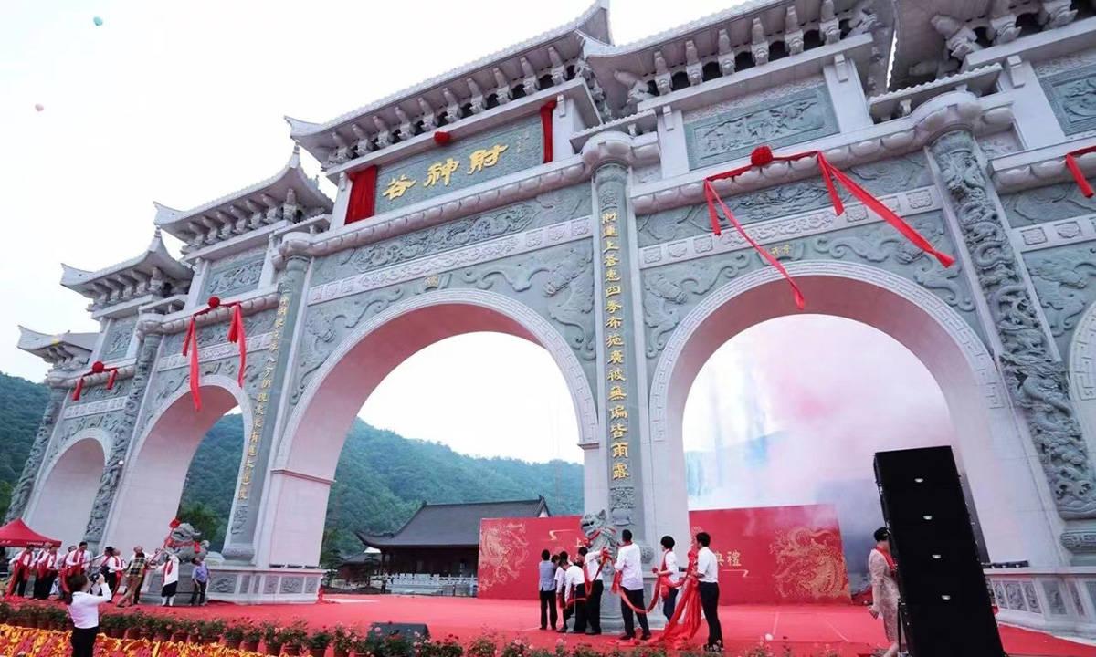 福建石雕艺术家张海昆