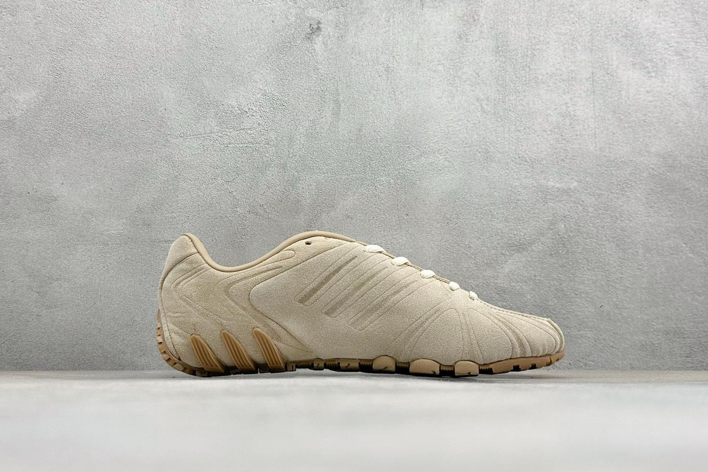 阿迪达斯 Adidas Ghost Sprint 网布轻盈德训风遗休闲鞋 - 知乎