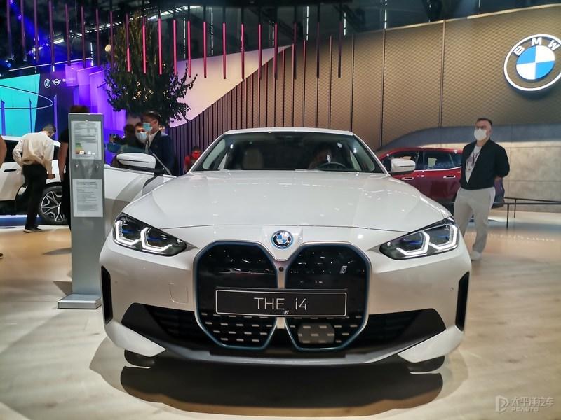 2021慕尼黑车展宝马i4正式亮相