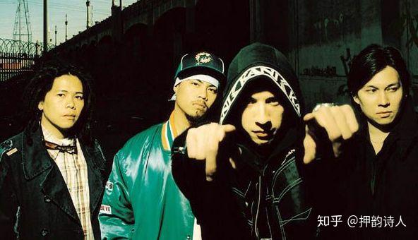 在之后陆续认识scottie陈恒义和vince张敖杰之后,2003年,"铁竹堂"便