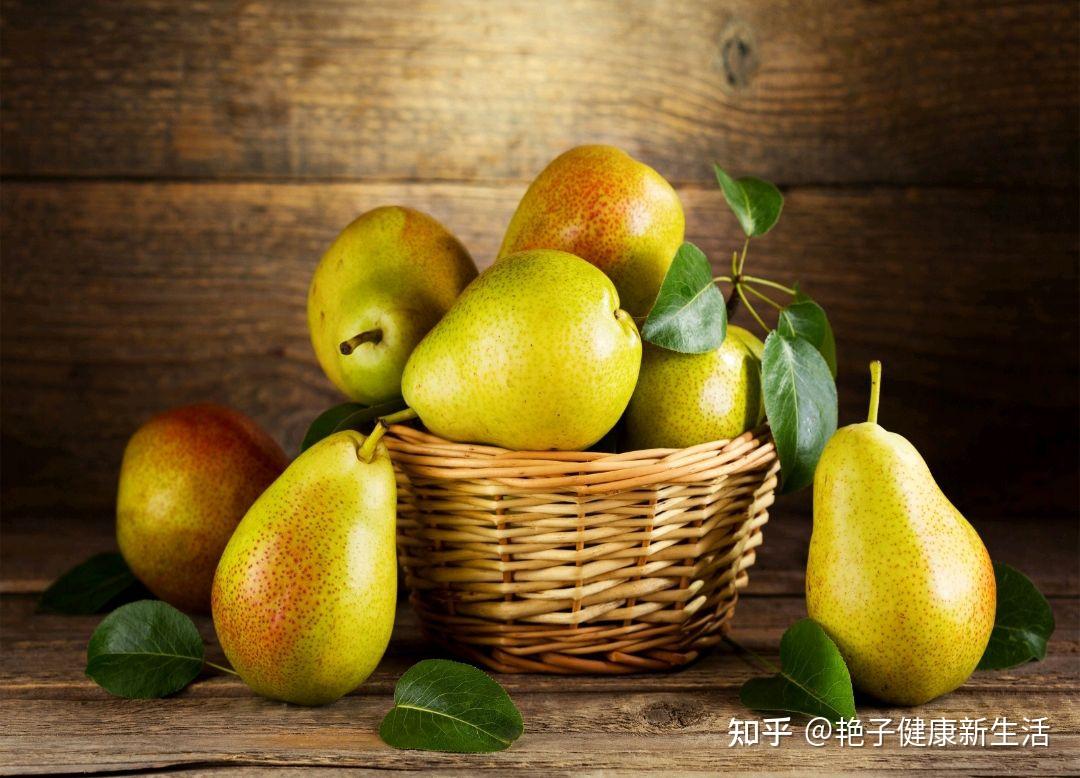每天吃一个“煮熟”的梨,坚持一阵,“4个甜头”或能悄然而至 - 知乎