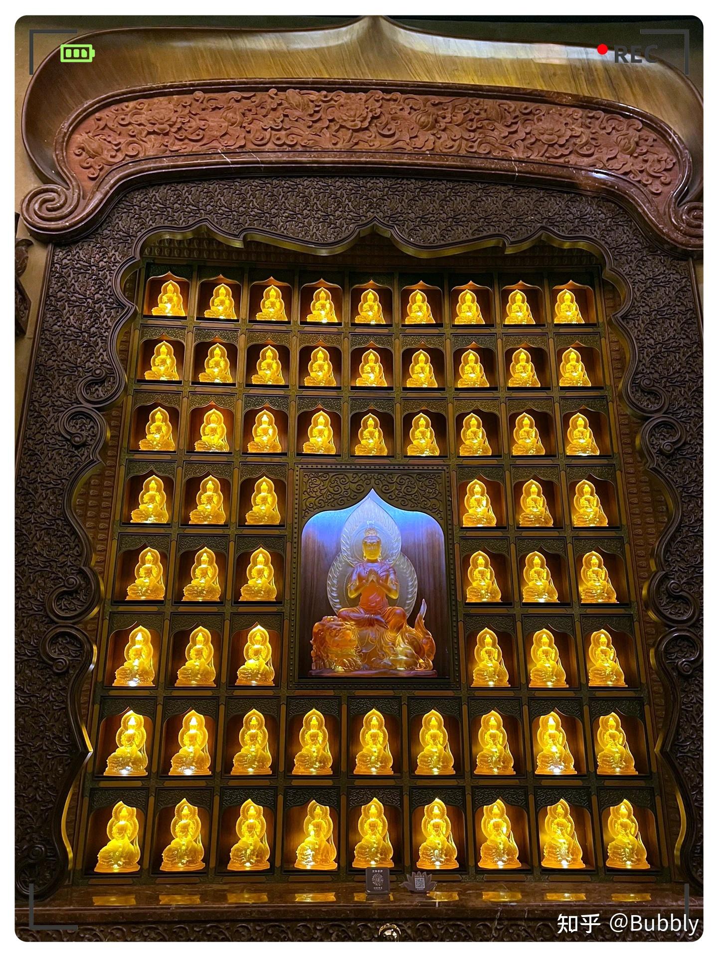 地址:江苏省南京市江宁区牛首山文化旅游区取点:佛顶宫,地宫,佛顶塔