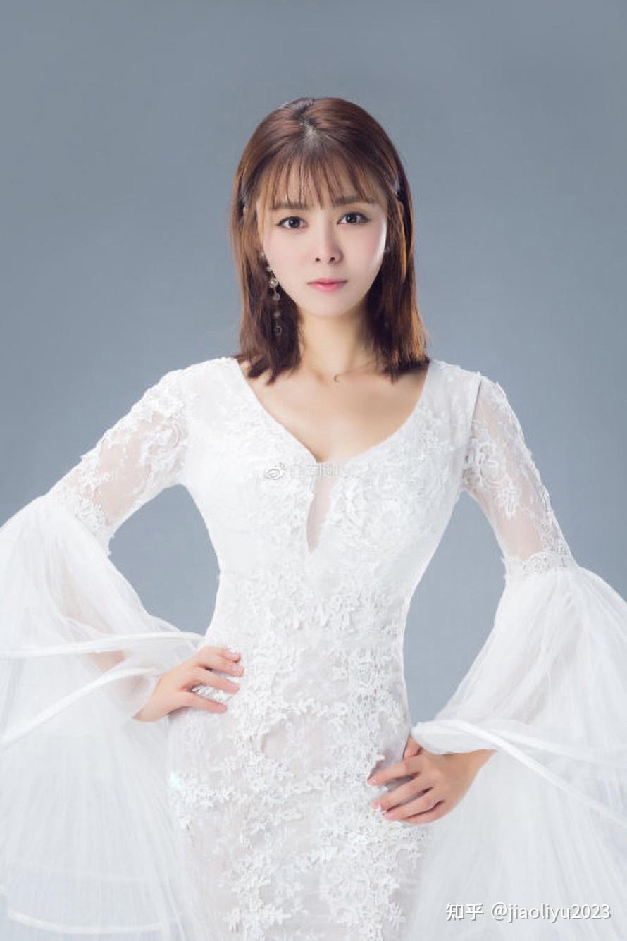 15.马司迎14.张米西13.薛薇薇12.董菲菲11.胡新颖10.翟毓红09.刘卓08.