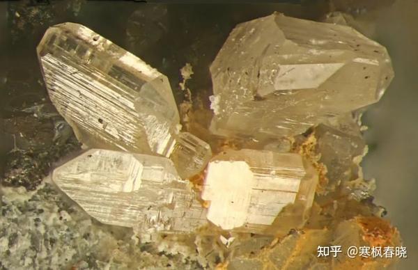 星│脆弱且美丽的稀有宝石—白铅矿 - 知乎