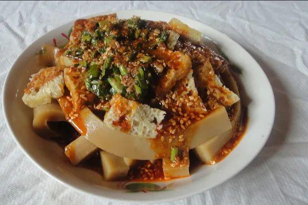 来祁连县不知道吃什么住哪里看这份攻略就够了