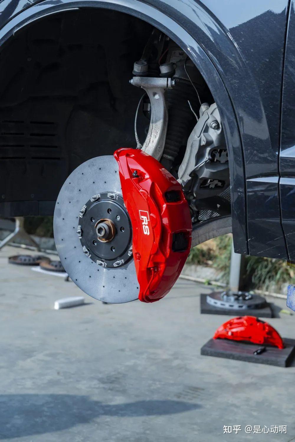 陶瓷刹车途锐升级前十后四陶瓷套装