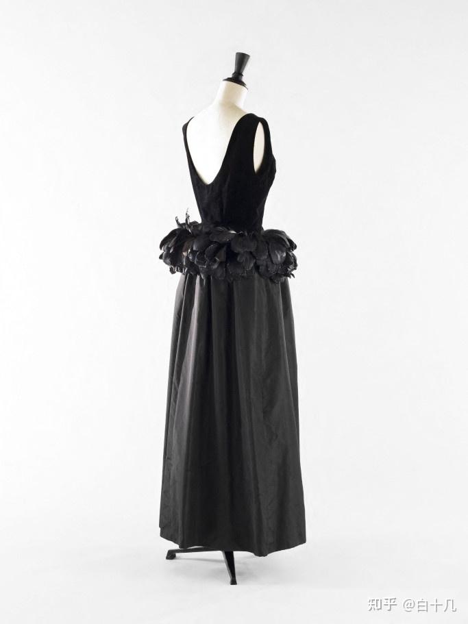 克里斯托瓦尔巴伦西亚加cristóbalbalenciaga时尚界革命者