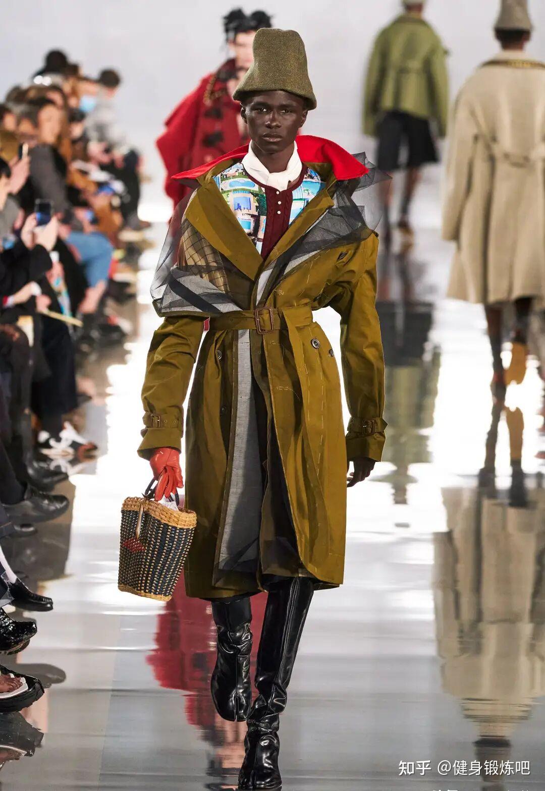 今天要和大家分享的这位模特,是一位非常帅气的黑人模特malick bodian