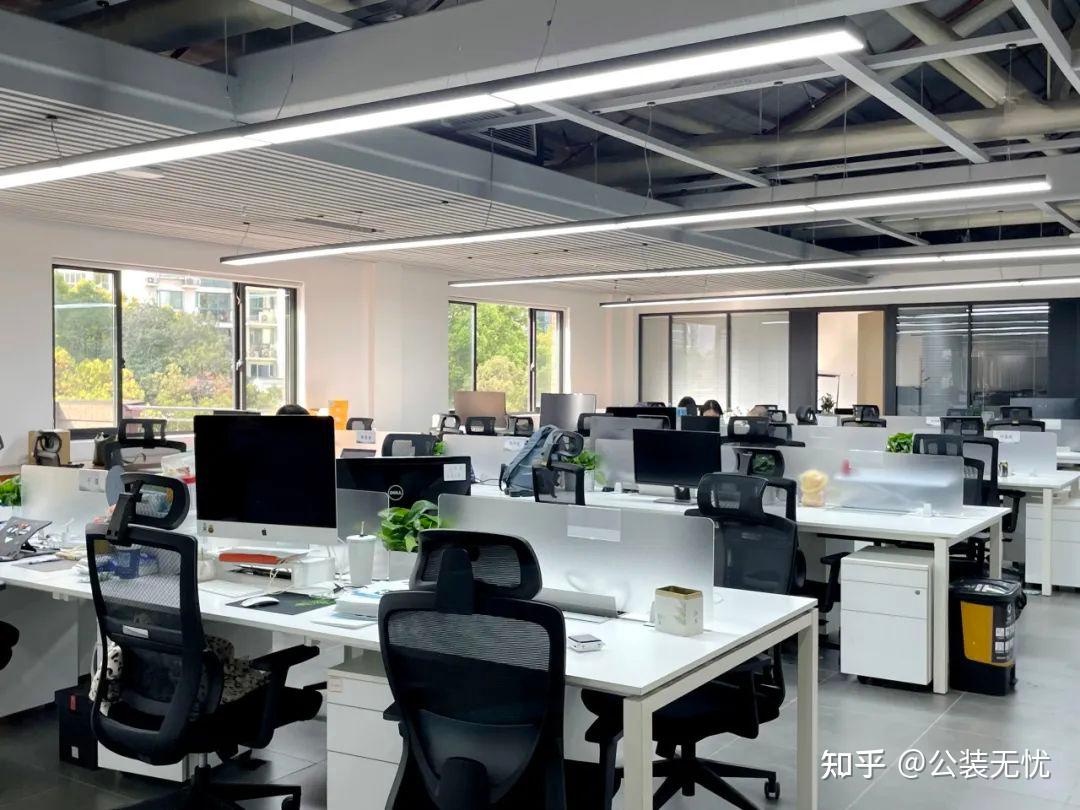 避开公装五大隐形陷阱,这些省钱又省心的装修技巧你必须知道! ——打造高效办公空间,从科学规划开始 - 知乎