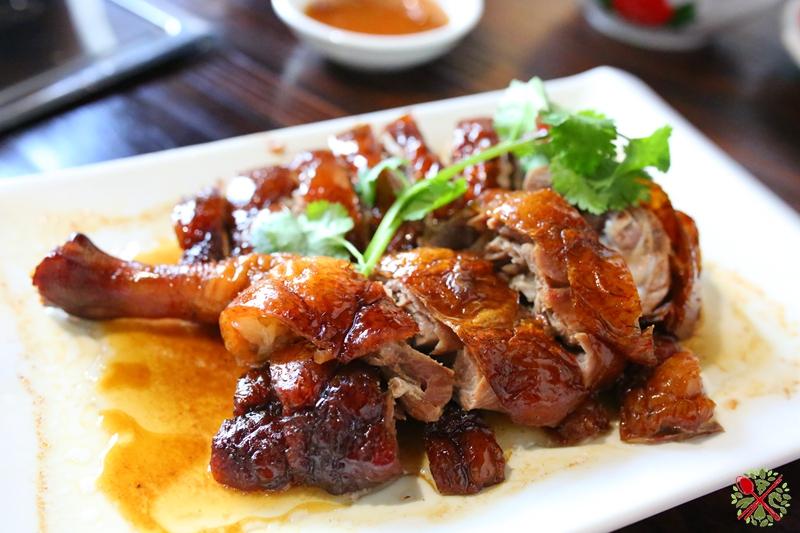 久违的家乡味道城里也能吃到柴火饭还有荔枝木烧鹅的香气