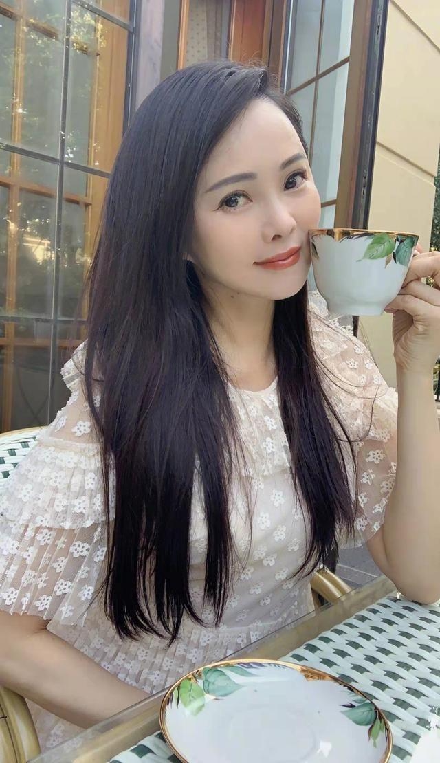 戏内戏外的生活,她分得清清楚楚,可这气量不一般 - 知乎