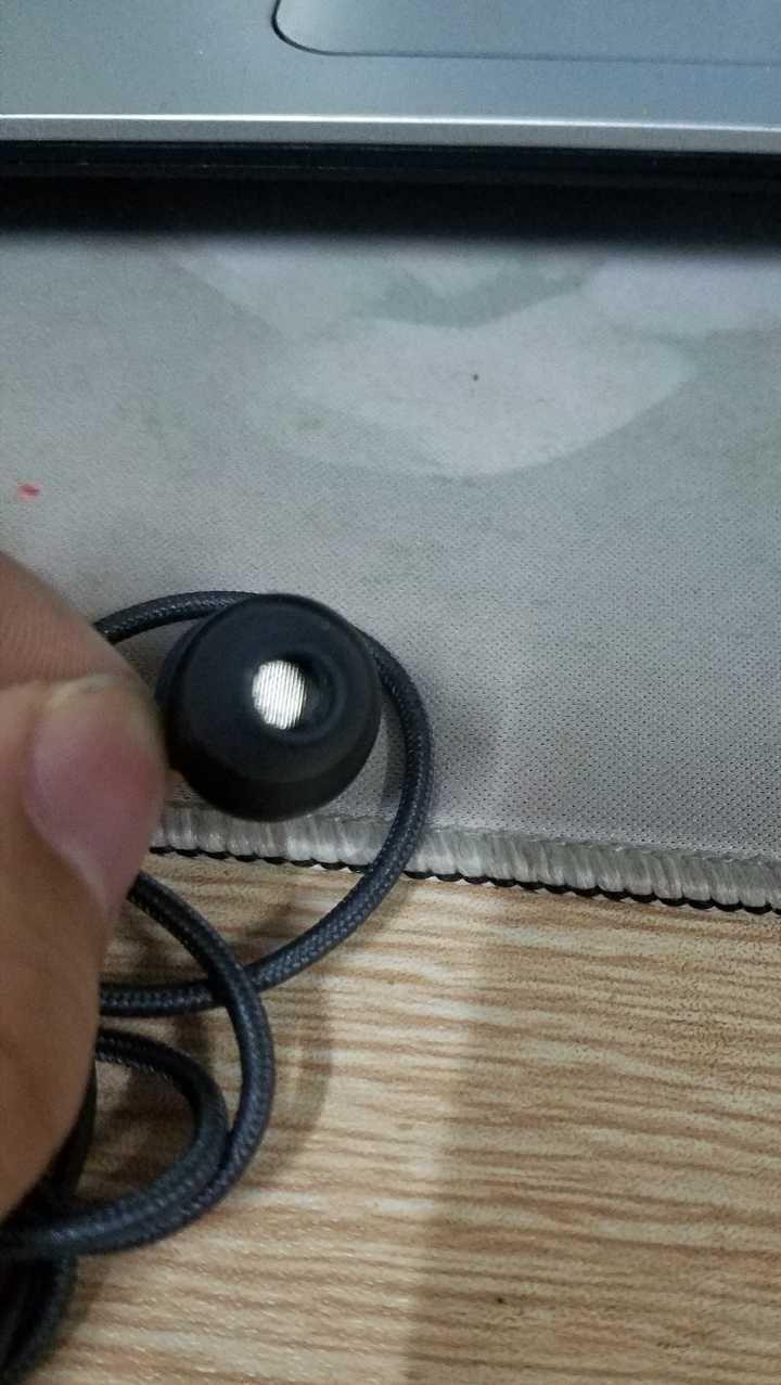 三星AKG耳机辨别真假