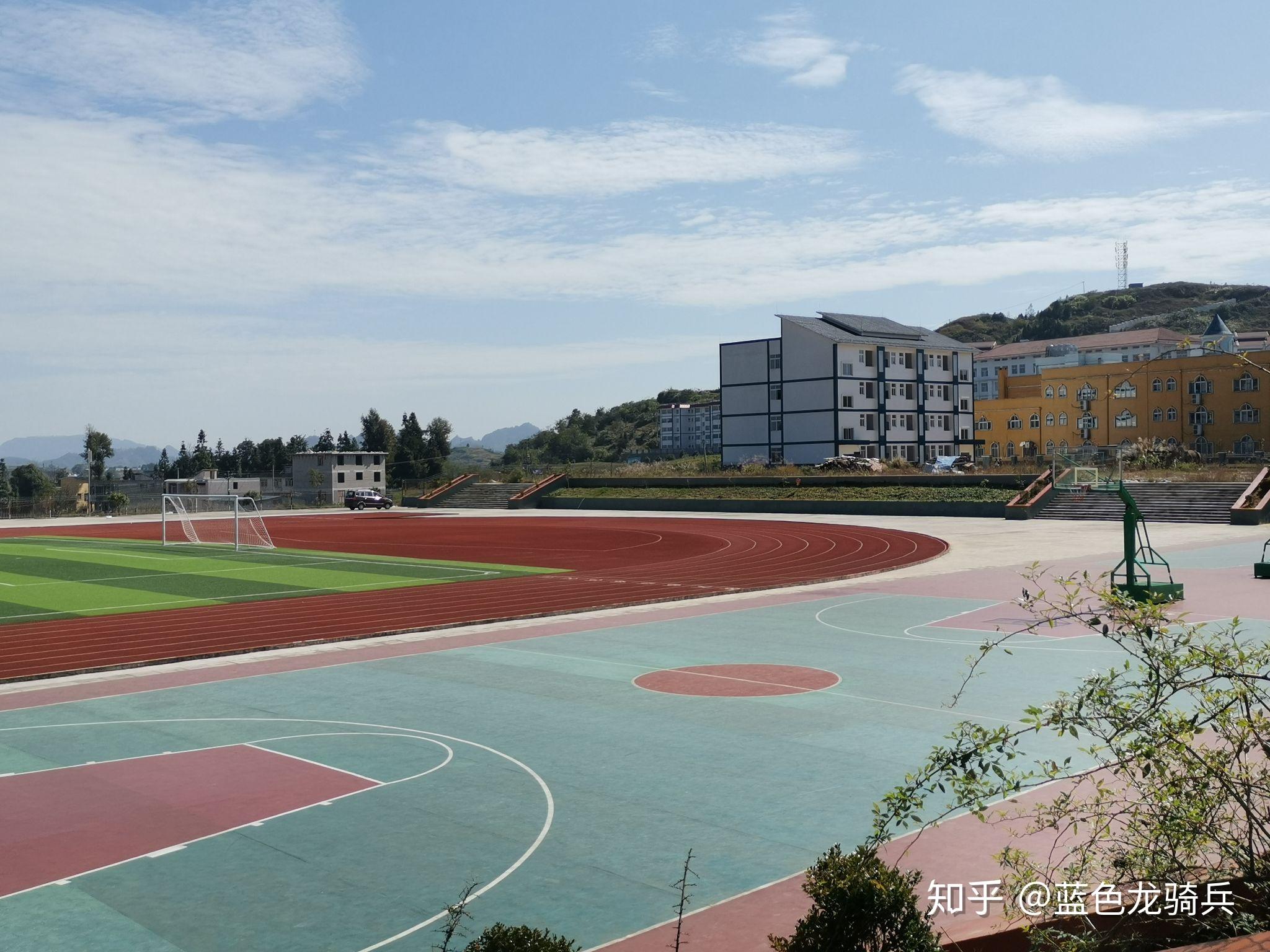 丹寨县第二中学图片
