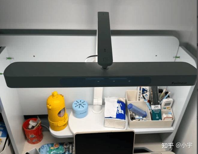 台灯学生用哪个牌子最好？实测推荐多款护眼灯，护眼差距大到吓人 - 知乎