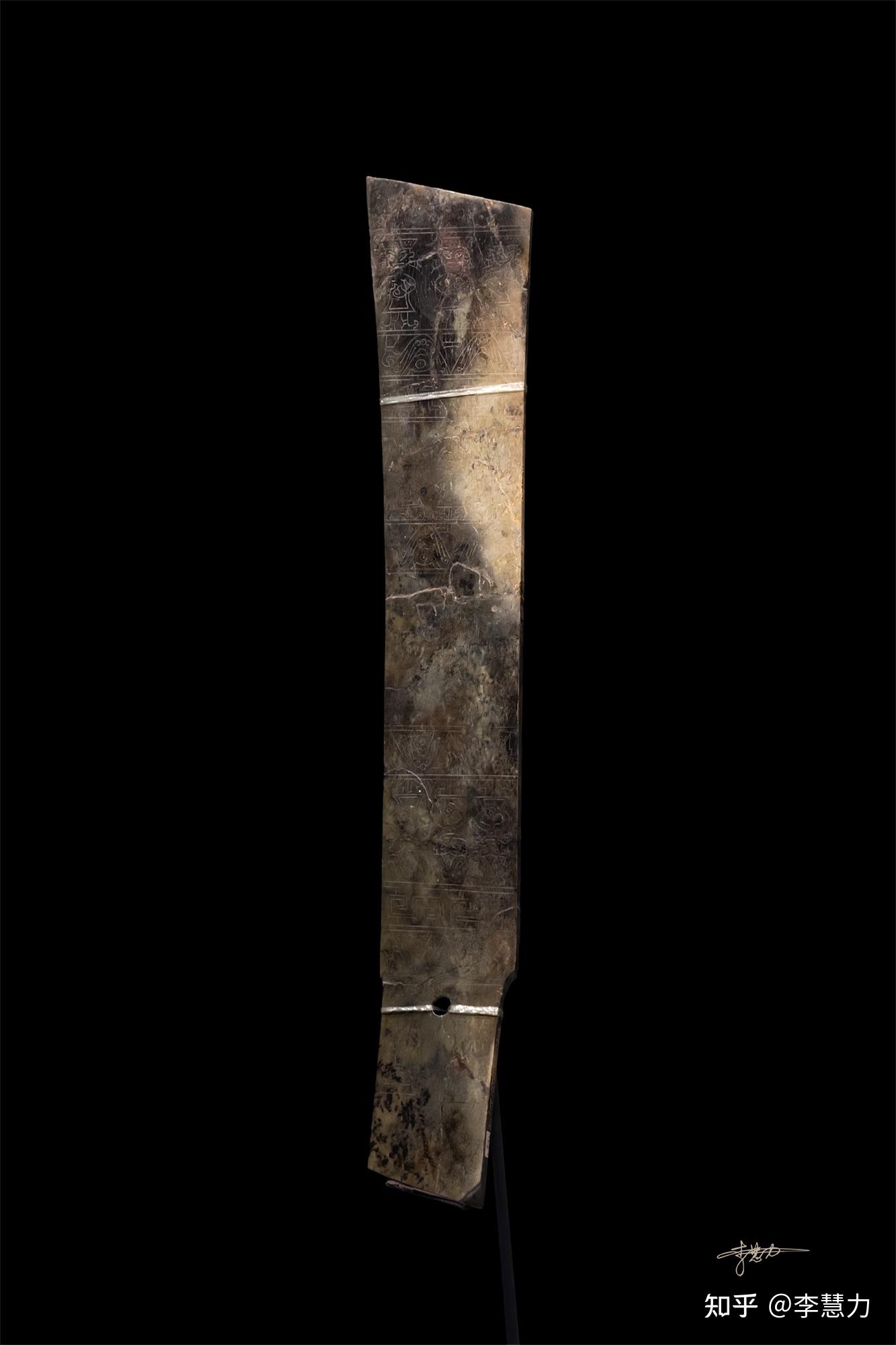 聊聊三星堆这四件禁止出国展览文物的拍照问题