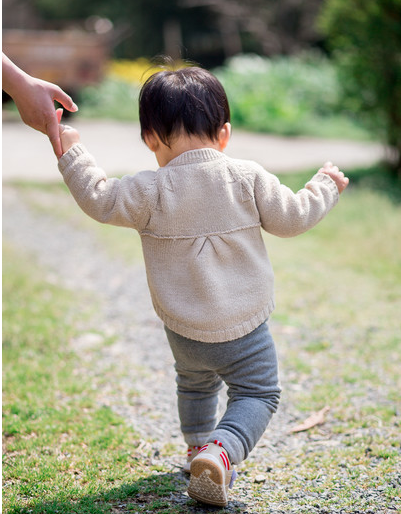 怎么教宝宝爬行慢动作 v2-3ac037363c72ea8f994d1fa2bd88d55b_1200x500.jpg